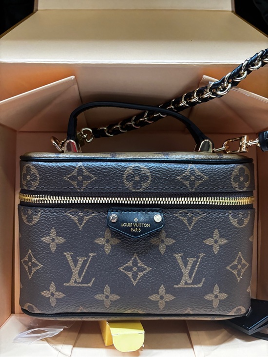 Louis Vuitton Handbags - Louis Vuitton Monogram Vanity Box Bag in Brown and Gold mini !